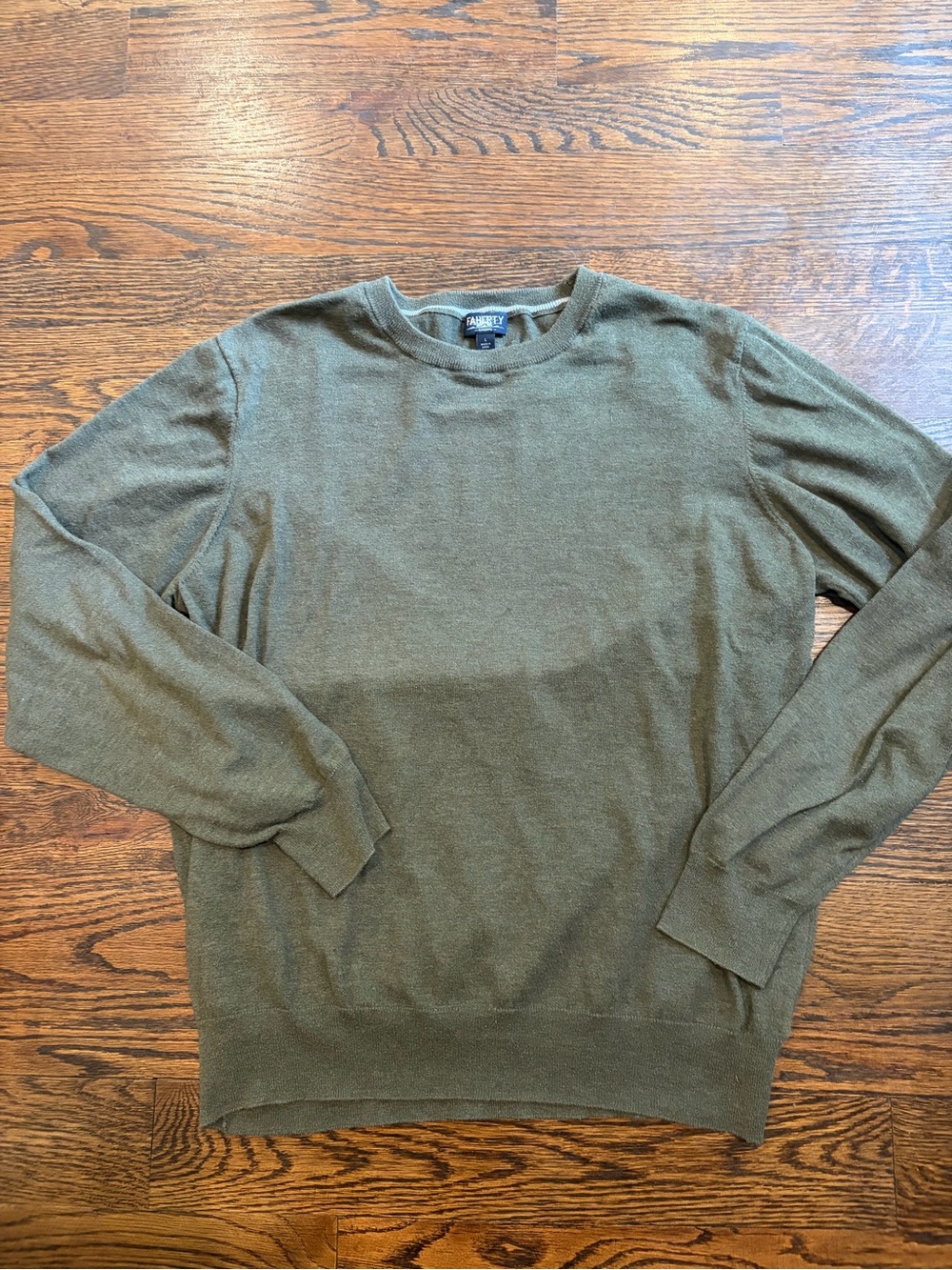 Faherty Olive Green Crewneck Sweater - Men's Classic Knit